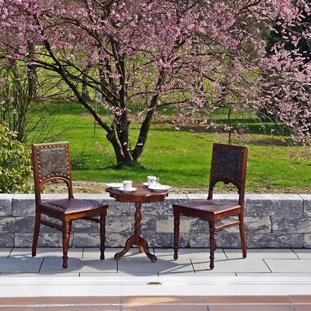 アパート In Unzenberg Hunsrueck By Interhome